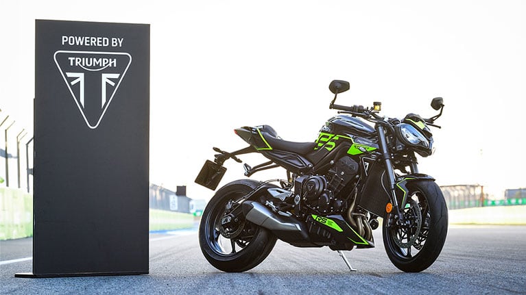 triumph triple 1200 RS